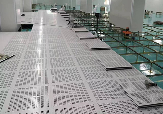 益陽1000平米全鋼防靜電通風地板工程
